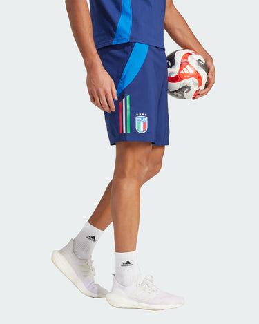 Short Italie Downtime Tiro 24 Competition Homme 2024/25 BleuShort Italie Downtime Tiro 24 Competition Homme 2024/25 Bleu