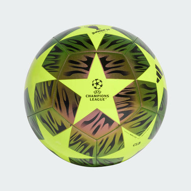 Détail du design finale sur le ballon Champions League.