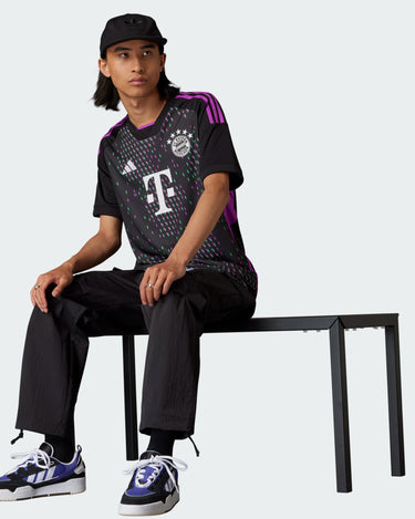 Maillot Bayern Munich Extérieur Homme 2023/24 Noir
