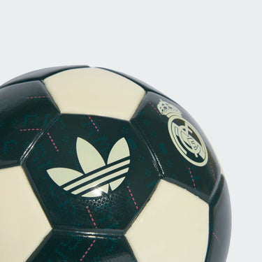 Minibalón Real Madrid Away KC9700