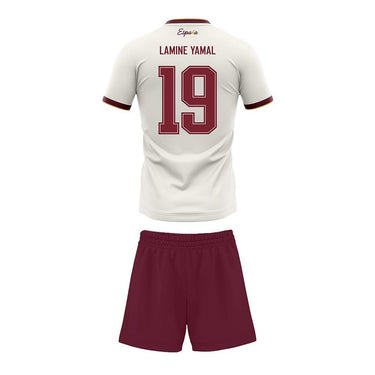 Le mini-kit extérieur enfant Espagne RFEF célèbre le talent de Lamine Yamal.