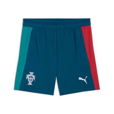 Le short d'entraînement bleu du Portugal Puma offre une agilité maximale sur le terrain.