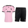Ensemble Maillot Short Juventus Extérieur Homme 2026/27 Rose Noir – vue de l'ensemble sur fond blanc