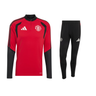 Survêtement Complet Manchester United Entraînement Homme 2026/27 Rouge Noir – vue de l'ensemble sur fond blanc