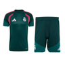 Ensemble maillot et short entraînement Real Madrid homme 2026/27 vert et rose – deux pièces originales sur fond blanc