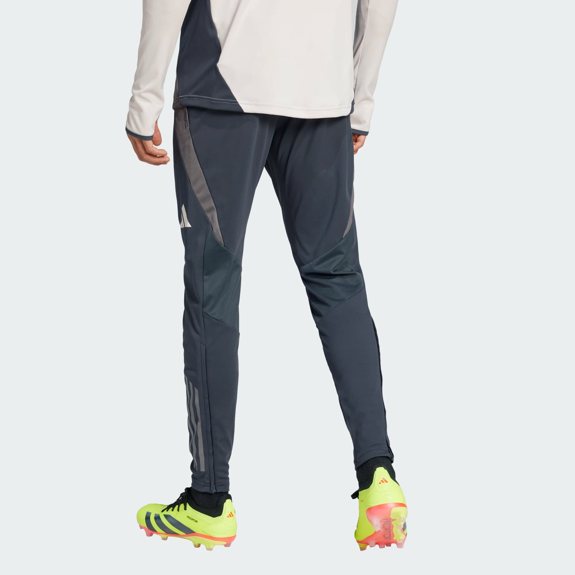 Real Madrid Training Tiro 24 Men s Trousers 2024 25 Gray Planet Foot