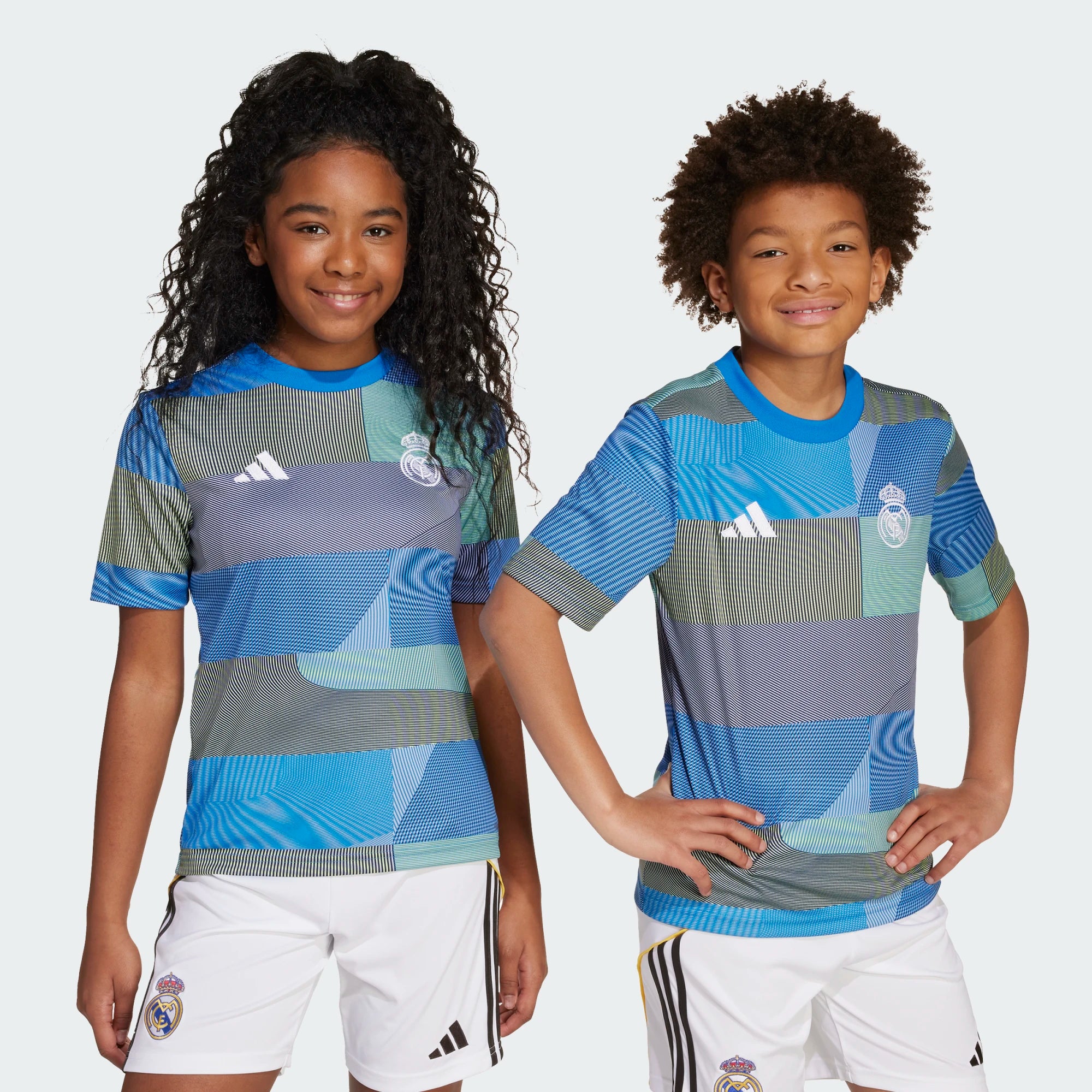 Maillot pré-match Real Madrid Avengers 25/26 Enfants - Blanc | France Maillot pré-match Real Madrid Avengers 25/26 Enfants - Blanc | France