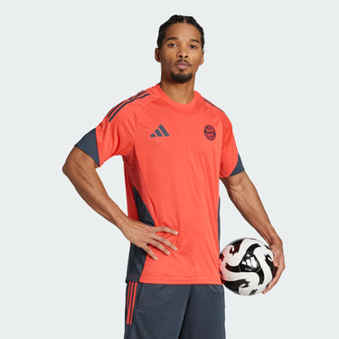 Maillot Bayern Munich Training Tiro 25 Homme 2025/26 Rouge