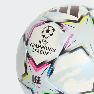 Balón de liga en caja UEFA Champions League 26/27 KE9771