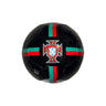 Le ballon Portugal FPF arbore un coloris noir moderne et dynamique.
