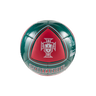 Le mini ballon rouge du Portugal Puma Culture est l'objet de collection idéal.