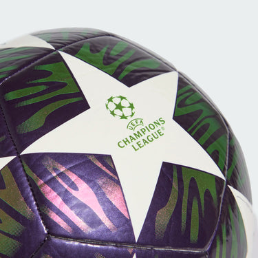 Détail du design Finale Budapest 26 sur le ballon UCL Club.