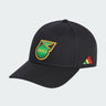 La casquette Jamaïque x Bob Marley offre un design noir iconique.