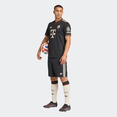Ensemble Bayern Munich third 2025 2026 officiel adidas