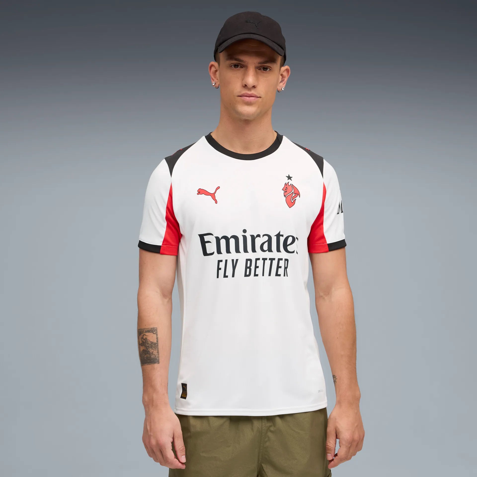 Maillots Extérir AC Milan | Tenues Away | PUMA Maillots Extérir AC Milan | Tenues Away | PUMA