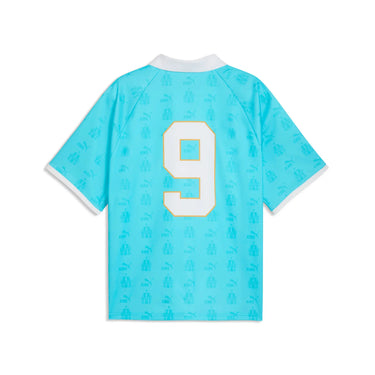 Détail design rétro du maillot Olympique de Marseille KING bleu.