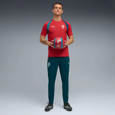 Le blason du Portugal brodé affiche votre soutien pour la Coupe du Monde 2026.