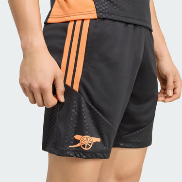 Pantalones cortos de entrenamiento Tiro Arsenal FC 26/27 AFC KB9995