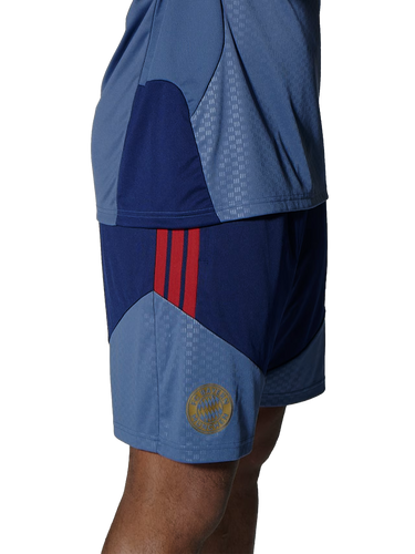FC Bayern 26/27 Pantalón corto de entrenamiento KF1025