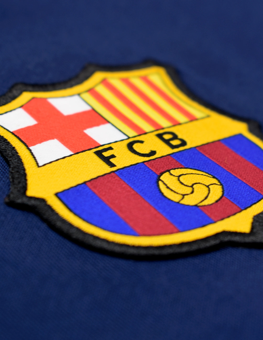 Nouveau Ensemble Survetement de Foot - Veste FC Barcelone Gris Fonce Nouveau Ensemble Survetement de Foot - Veste FC Barcelone Gris Fonce