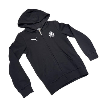Détail de la capuche et de la fermeture de la veste OM Blank enfant.